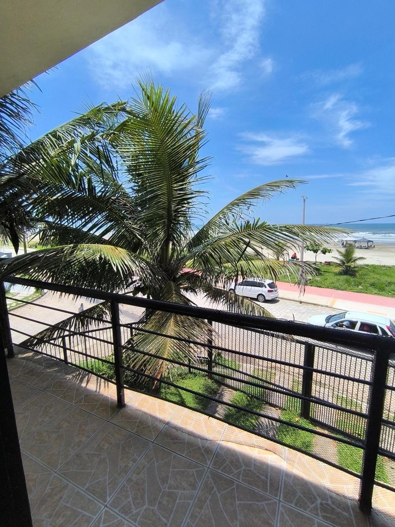 Pousada Beira Mar Peruibe Exterior photo